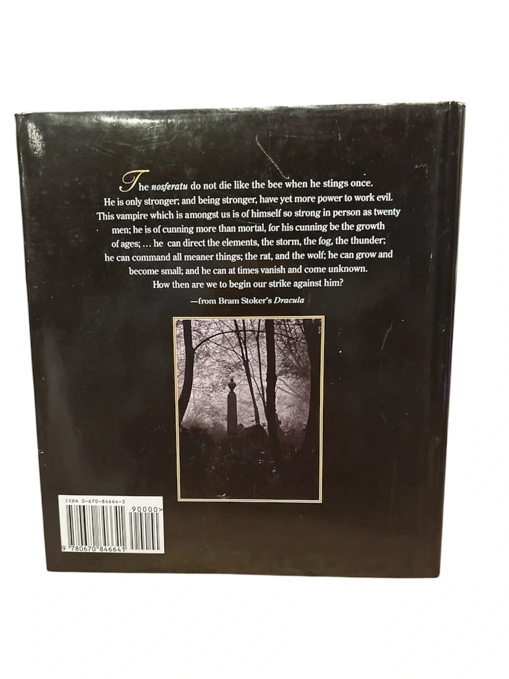 Vampire: The Complete Guide to the World of the Undead